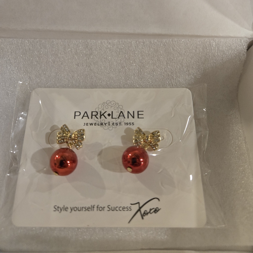Park Lane Dazzle Drop Earrings - Gold Bow and Red Bauble